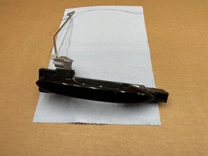721393. Honda Pilot 2016-2023 Rear Right Passenger Side Door Exterior Handle OEM - Picture 1 of 16