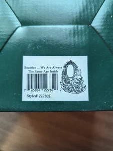 Boyds Bears BEATRICE..WE ARE ALWAYS THE SAME AGE INSIDE # 227802 Ltd. Ed. 1998 - Bild 1 von 8