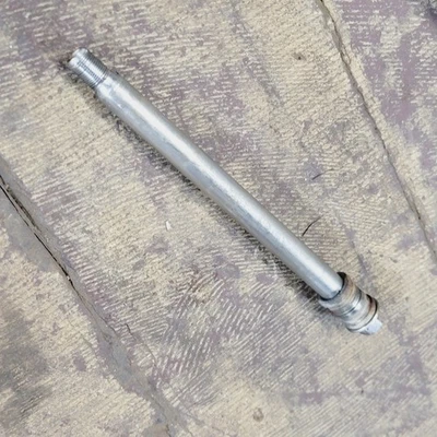 Llanta de perno pivote eje delantero Yamaha Road Star XV1600 1999-2003 Foto 1 de 4