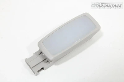 2018-2022 VOLKSWAGEN TIGUAN RIGHT OR LEFT INTERIOR SUN VISOR LIGHT LAMP OEM - Image 1 of 4