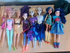 Lote Muñecas De Colección Once Upon A Zombie Monster High Disney Descendants Más - Imagen 1 de 5