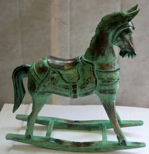 copia di Cavallino a dondolo in legno cavallo creato dipinto a mano verde oro 60 - Imagen 1 de 6