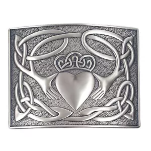 Fibbia per cintura in kilt Claddagh irlandese - Made in Scotland - Foto 1 di 3