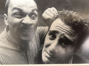 Original Autogramm Karte signiert Elie Et Dieudonne Comique Francais - Bild 1 von 4