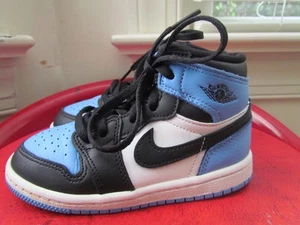 ZAPATOS DE BALONCESTO NIKE AIR JORDAN 1 RETRO ALTOS OG NIÑOS PEQUEÑOS TALLA 9C - Imagen 1 de 6