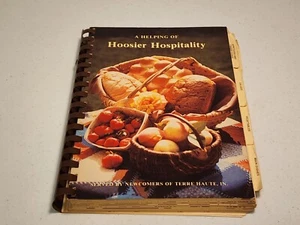 A Helping Of Hoosier Hospitality Rezepte Kochbuch spiralgebundenes Taschenbuch 1982 - Bild 1 von 7