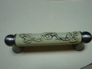 LEAF NATURE DIMENSIONAL DRAWER PULL/COTTAGE HOME BAR-WARE HOUSE DECOR - Picture 1 of 1