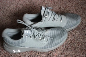 Under Armour 3024873 Charged Vantage 2 Laufschuhe Grau Herren Gr. 9 - Bild 1 von 5
