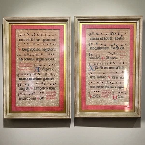 Paar gerahmte beleuchtete gregorianische Gesang Musik Handschriftenseiten Mittelalter Stil - Bild 1 von 8