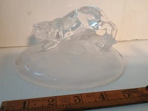 Beautiful Cristal d'Arques Crystal Crouching Tiger on Frosted Base - Picture 1 of 13