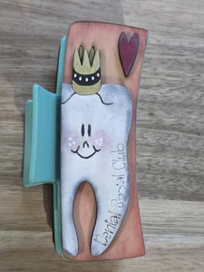 Clip artiglio dentista taglio legno dipinto a mano 4,1" - Foto 1 di 2
