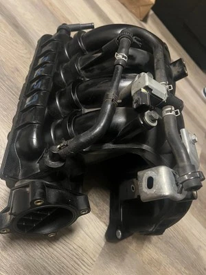 Nissan Altima 2007-2012 2,5 L colector de admisión superior de fábrica y cuerpo del acelerador OEM Foto 1 de 4