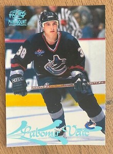 1997-98 Pacific Paramount ICE BLUE #191 - Lubomir Vaic ROOKIE (Canucks)