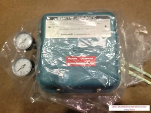 Honeywell Electro-Pneumatic Valve Positioner 8700020-013-11-13-01-01-00, 4-12mA - Picture 1 of 5