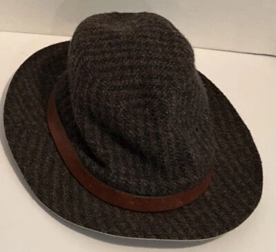 Chapéu Fedora Masculino de Lã Nairobi Quaker Marine Supply Acabamento em Couro Médio Dapper - Imagem 1 de 4