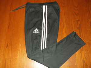 ADIDAS CLIMACOOL DARK GRAY W/WHITE STRIPES ATHLETIC PANTS MENS LARGE EXCELLENT