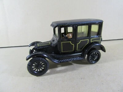 813V Vintage Vehicles Ertl 2519 Cina Ford Fordor Sedan 1923 Nera 1:43 - Immagine 1 di 4