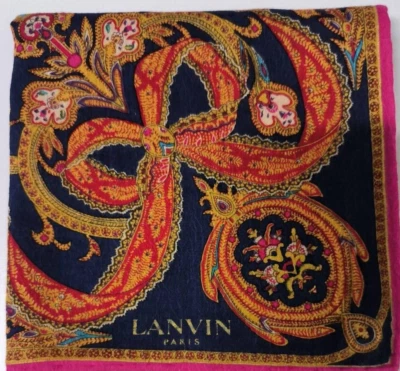 LENÇO CLÁSSICO FLORAL ESTAMPADO ALGODÃO 20" - Imagem 1 de 2