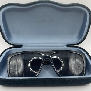 Gucci GG0748S 001 Sonnenbrille. 145 mm Bügel. 53 mm Objektivhöhe. Mit Koffer. - Bild 1 von 14
