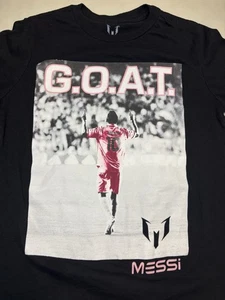 Lionel Messi Ziege T-Shirt Jungen Größe 8 Medium Shirt  - Bild 1 von 3