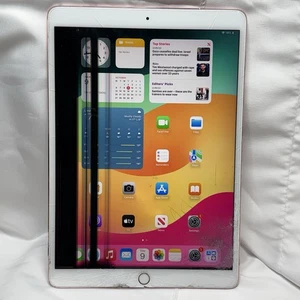 Apple iPad Pro 10.5 inch 2017 - 64GB - Cellular - Gold. READ Descr Faulty -#F431 - Picture 1 of 9