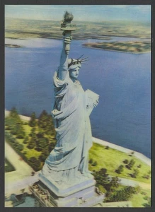 New York City NY: 1960er Wonder Co. Tokyo LINSENFÖRMIGE POSTKARTE FREIHEITSSTATUE - Bild 1 von 2