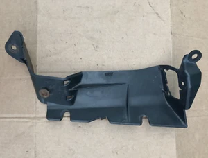 Soporte de lavadora de faros de campo para Porsche Cayenne 4.5S (2005) - 7L5853666 **pieza OEM** - Imagen 1 de 10