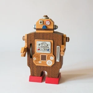 Wooderful Life Robot Wind Up Toy - Wooden Musical Box - Walking Pin Feet Music - Picture 1 of 7