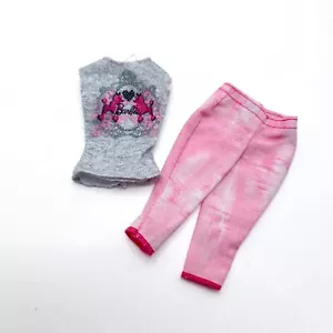 Camicia rosa grigia pantaloni top si adattano alla bambola Barbie fashionista standard (leggi) - Foto 1 di 7