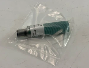 New Siemens 3RG6621-3RH51 Optical Proximity Sensor - Picture 1 of 2