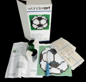 WonderArt Craft Fußball Verriegelungshaken 8x8" Kit + kostenloses Verriegelungshaken-Werkzeug - Bild 1 von 5
