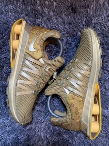 Las mejores ofertas en Zapatos atléticos de Oro Nike Shox para Mujeres |  eBay