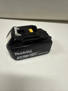 GENUINE MAKITA 18V 3.0Ah Lithium Ion Star Marked Battery BL1830B Excellent - Picture 1 of 14