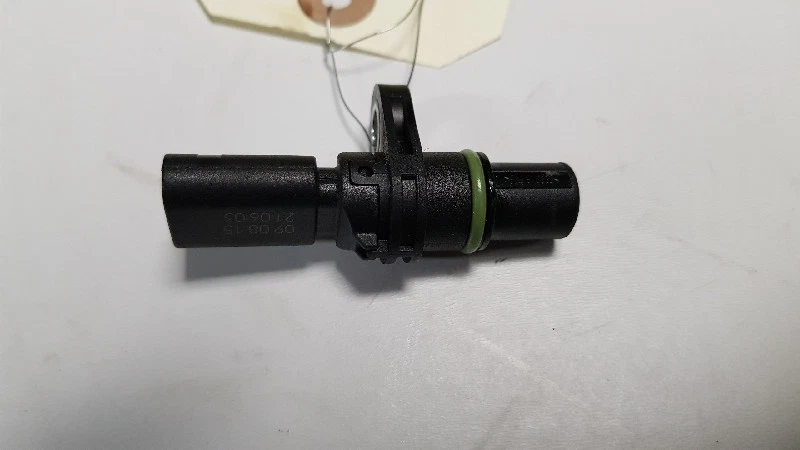 SENSORE POSIZIONE ALBERO A CAMME Volkswagen Golf VII (AUA) 2017 04L907601A Foto 1 de 1