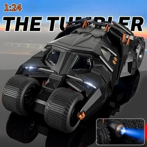 1:24 THE BATMAN Batmobile 2008 DC Comics Diecast Car Toy Gift Collectible NEW - Picture 1 of 8