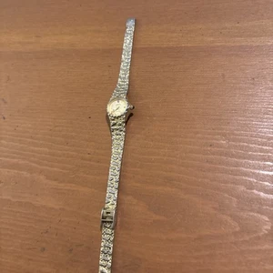 Sarah Coventry Supreme Gold Tone Vintage Ladies Watch UNTESTED FRE SHIPPING - Picture 1 of 9