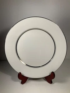 Oxford Lenox Lexington Weiß & Platin Bone China Essteller 10,5 Zoll - Bild 1 von 8