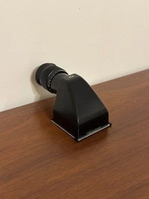 Hasselblad HC-4 90 Degree View Finder - V Series Cameras - 500CM - Image 1 of 4