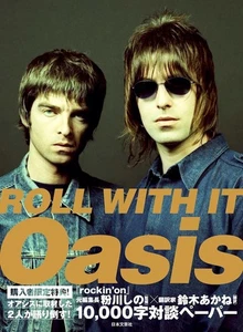ROLL WITH IT Oasis IN PHOTOGRAPHS Japanese Book - Picture 1 of 7