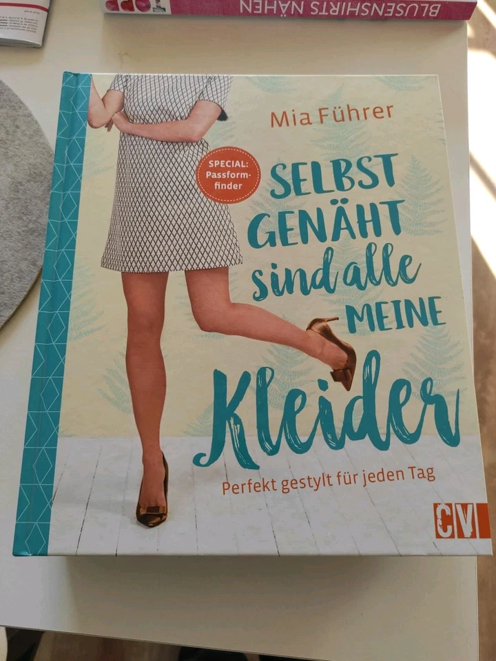 Selbstgenäht Sind Alle Meine Kleider (Gebundene Ausgabe) Mia Führer CV Verlag - Bild 1 von 1