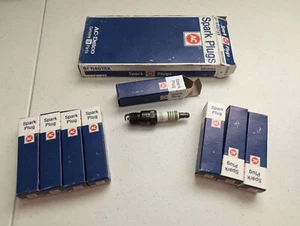 AC Delco SPARK PLUGS AC R46TSX ACNITER GM BOX of 8 Green Ring OEM - Picture 1 of 1