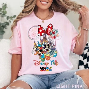 Disney Family Shirt 2026, Mickey and Crew Tee, 202626 - Bild 1 von 24