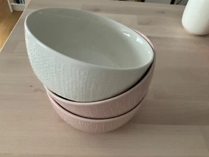Iittala sarjaton letti - 3 Schalen - 2 rosa, 1 weiß - Bild 1 von 4