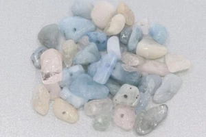 10 g (38,50 € */ 100 g) Beryll bunt Edelstein Splitter gebohrt für Schmuck Herst - Bild 1 von 1