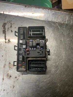 2016 - 2018 Lincoln MKX Edge Fuse Box Relay Control Module F2GT14A067BD 💎 OEM - Image 1 of 4