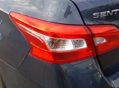 Driver Left Tail Light Quarter Panel Mounted Fits 16-19 SENTRA 2390630 Foto 1 de 4