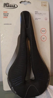 Selle Italia Max Flite Boost– Gel Superflow – TI 316 Rails - E-Bike Road Saddle - Image 1 of 4