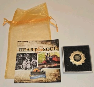 Silber Dollar Stadt Geschichte Zeitreisender Kompass Sammlerstücke Geschenkpackung NEU - Bild 1 von 11