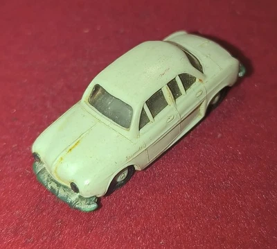 LES MICRO NOREV " RENAULT DAUPHINE BLANC CREME " 1/86° LESTEE - Photo 1/3