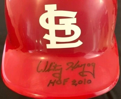 CASCO DE BATEO DE TAMAÑO COMPLETO AUTOGRAFIADO DE LOS CARDENALES WHITEY HERZOG CON CERTIFICADO DE AUTENTICIDAD Y CORTE 2010   Foto 1 de 2